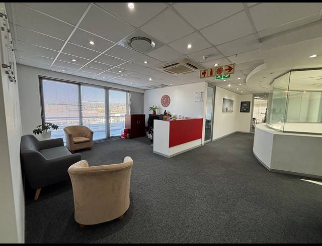 562.40M² OFFICE TO LET IN TYGER VALLEY